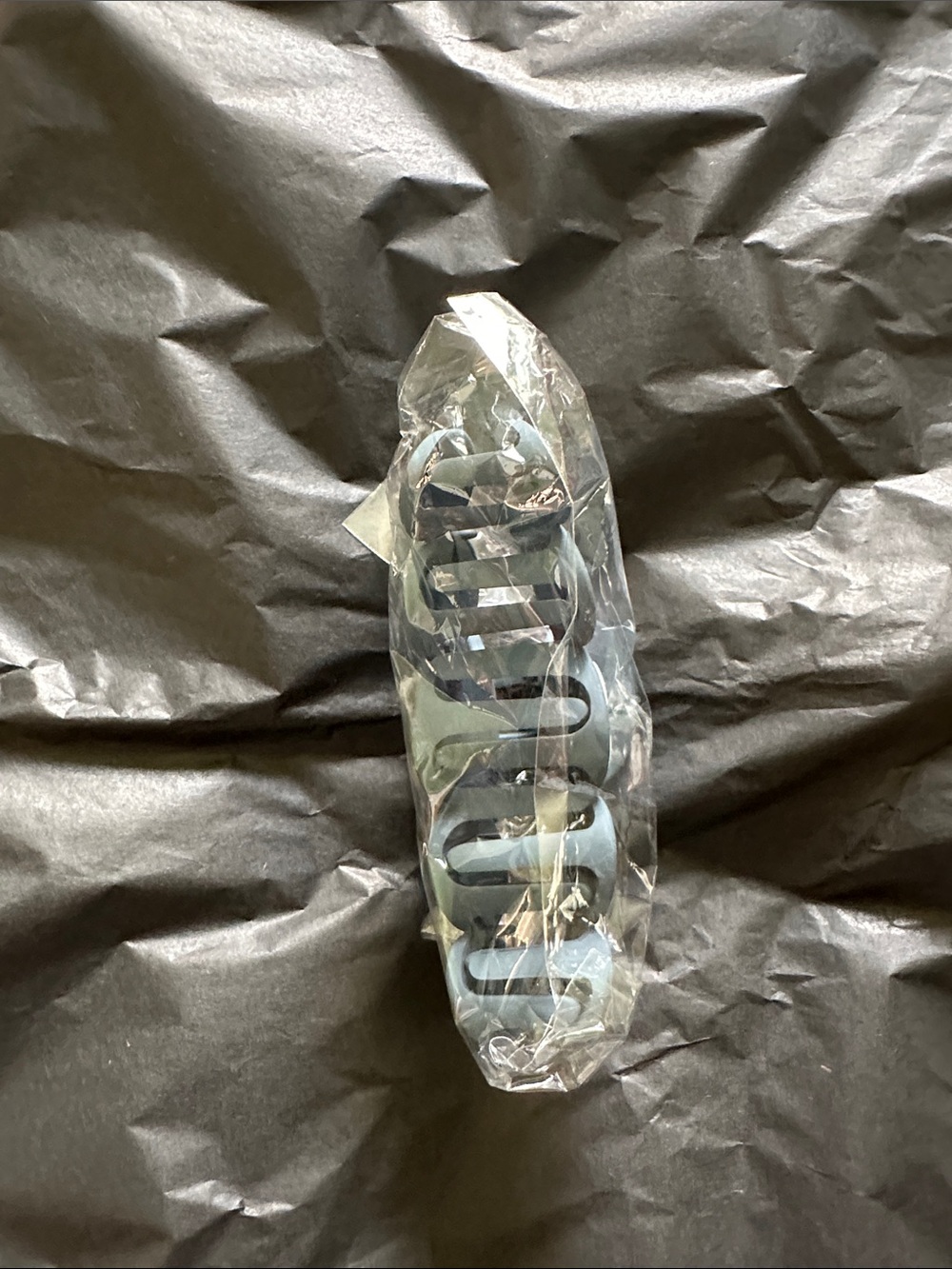 Black and Light Blue CC Logo Resin Hair Claw - Picture 2 of 3